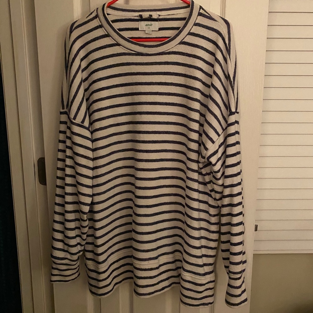 Aerie sweatshirt